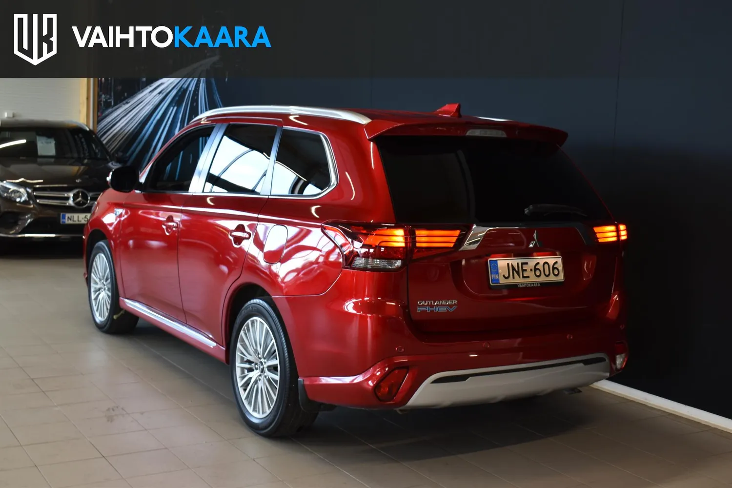 Mitsubishi Outlander PHEV 2020, kuva 5/24