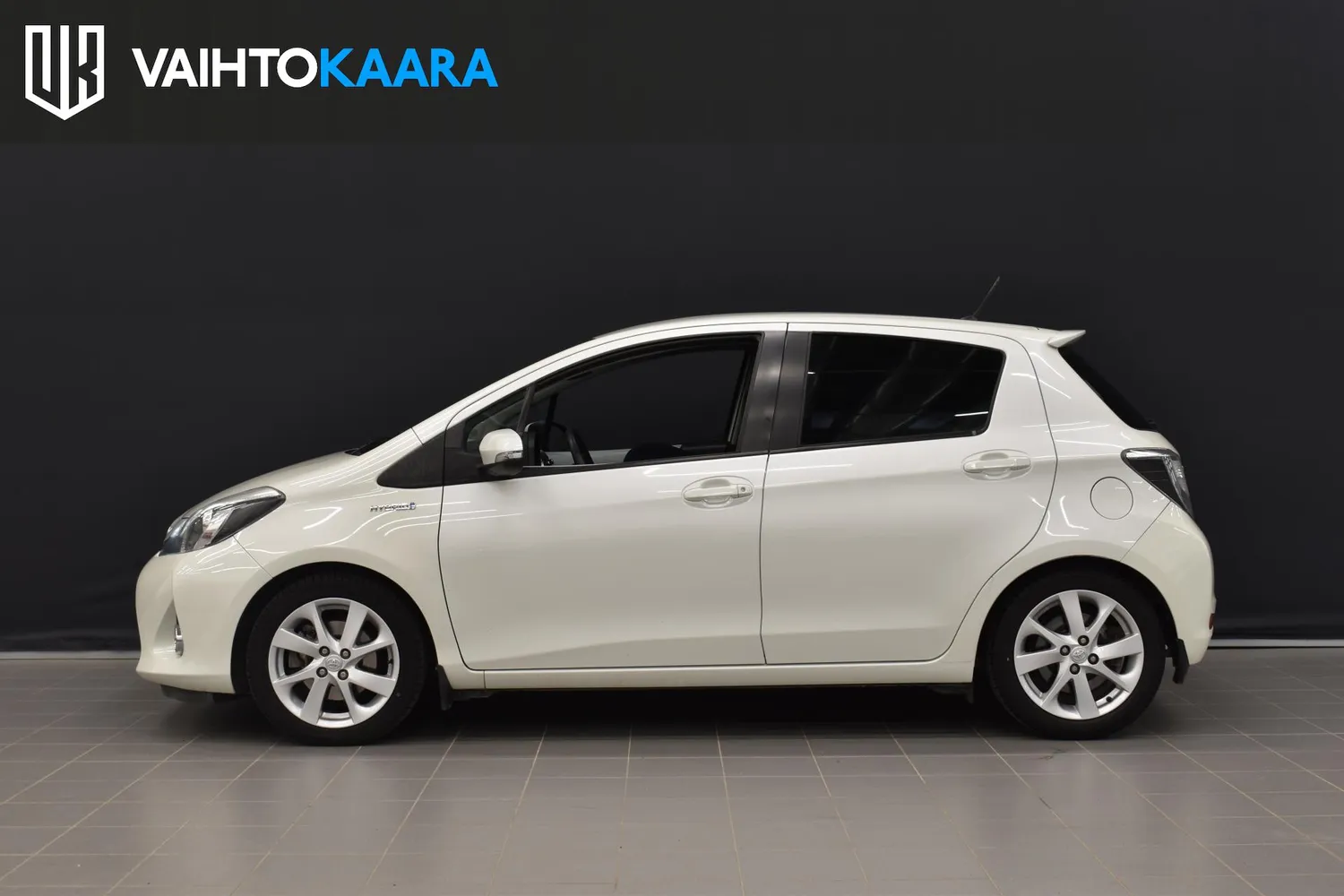 Toyota Yaris Hybrid Style 5ov Aut 2013, photo 2/27