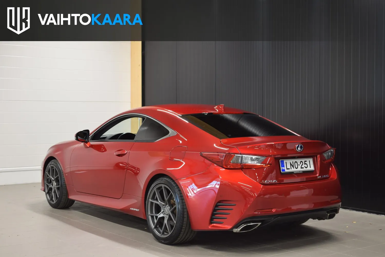 Lexus RC 300h Hybrid A Executive 2016, photo 5/34