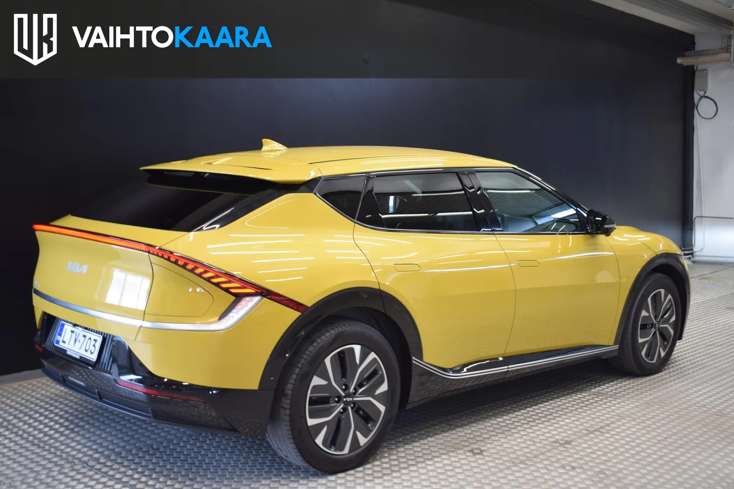 Kia EV6 AWD 77 kWh 325 hv 2022, kuva 7/31