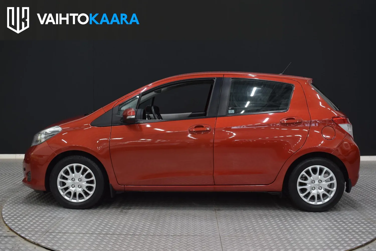Toyota Yaris 1,33 Dual VVT-i Comfort 5ov 2012, photo 3/26