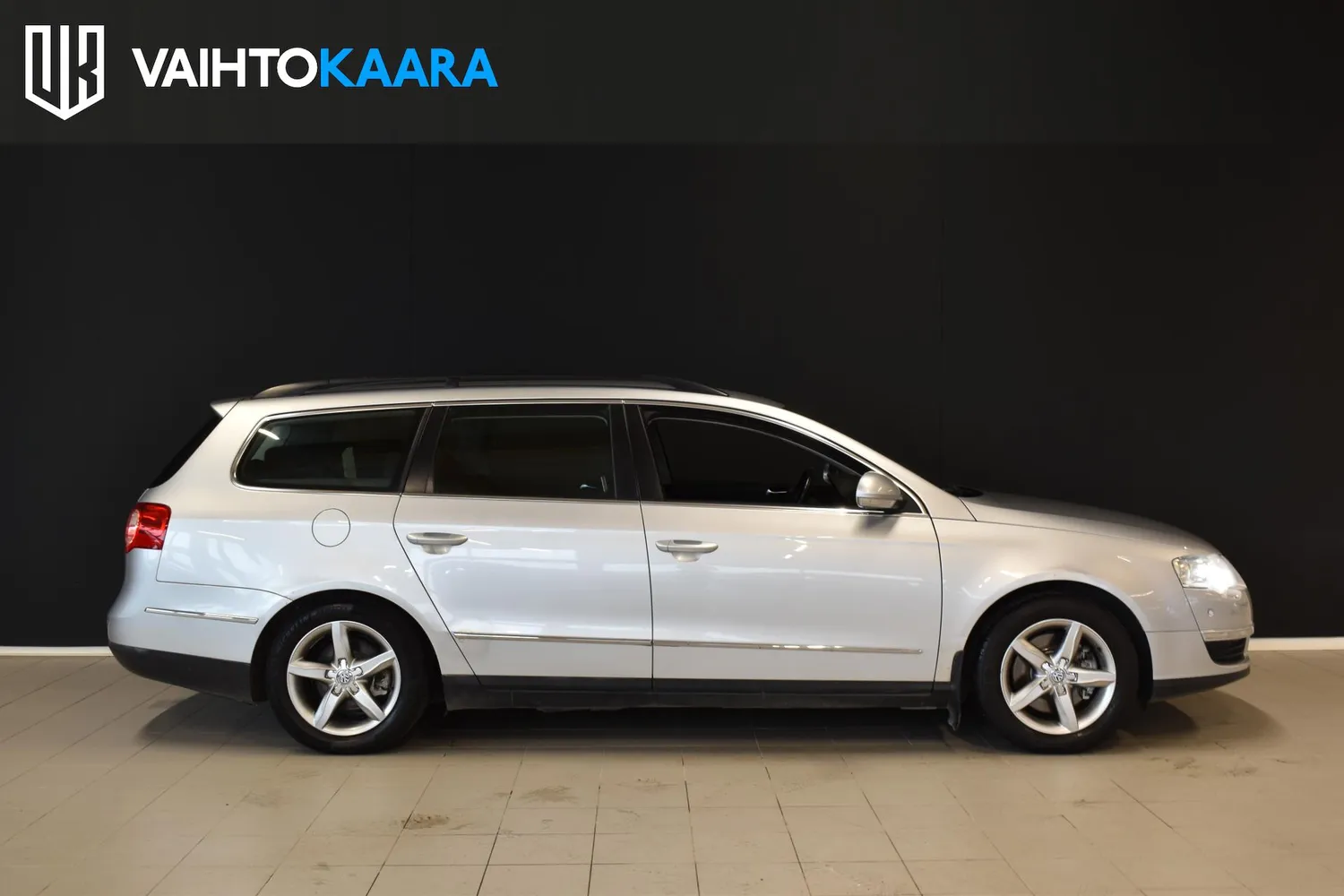 Volkswagen Passat 2010, bild 5/22