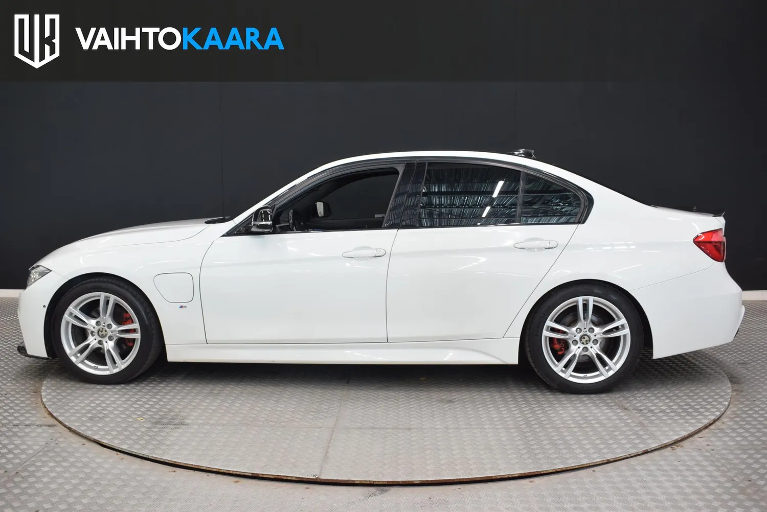 BMW 330 e iPerformance Sedan A 2017, kuva 3/34