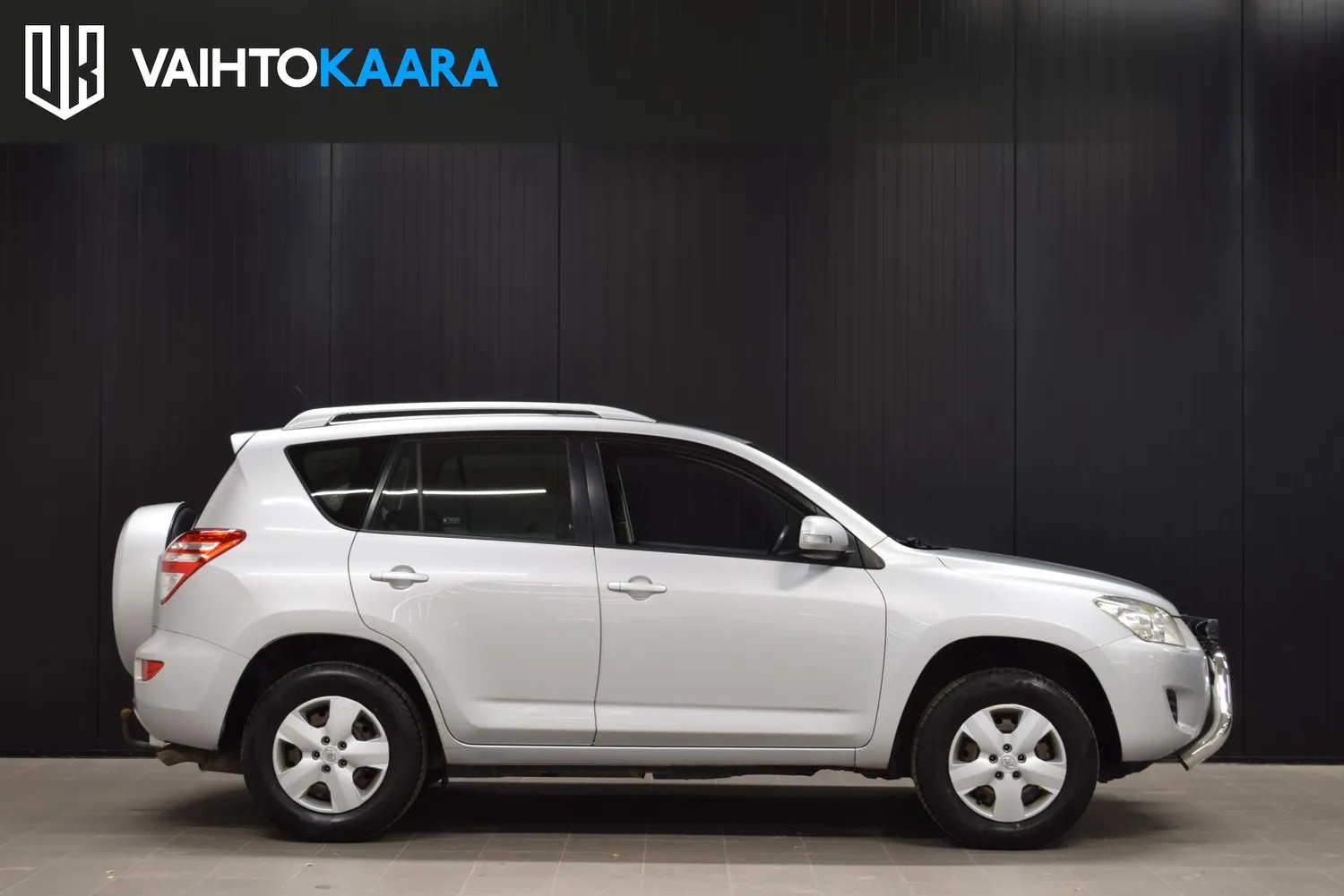 Toyota RAV4 2010, kuva 6/27