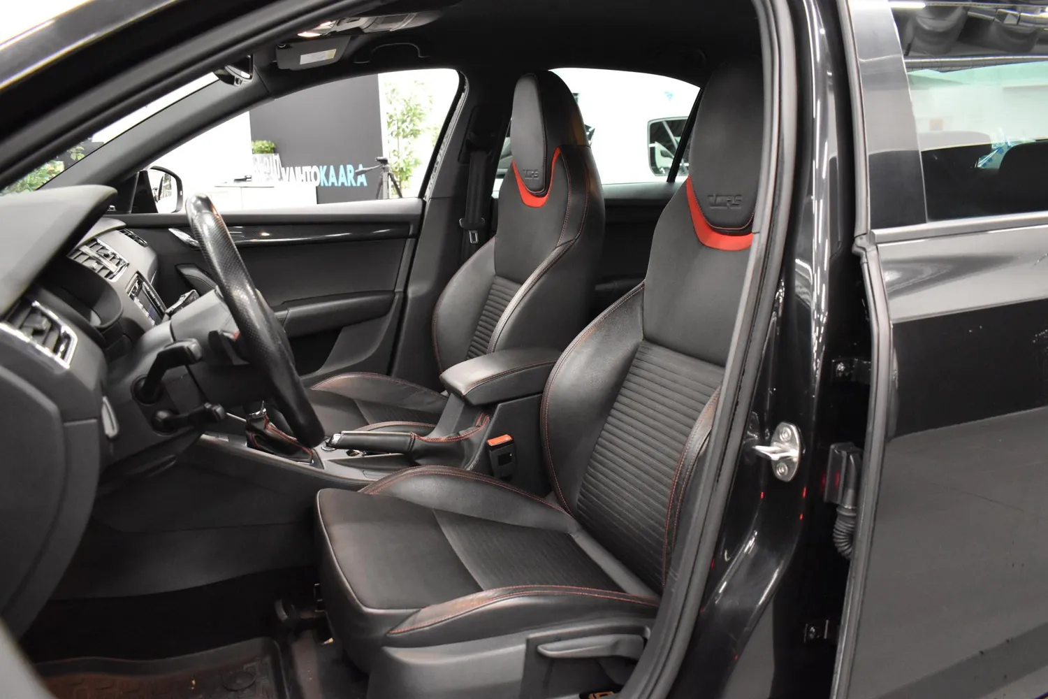 Skoda Octavia 2,0 TSI RS DSG Autom. 2014, bild 7/19