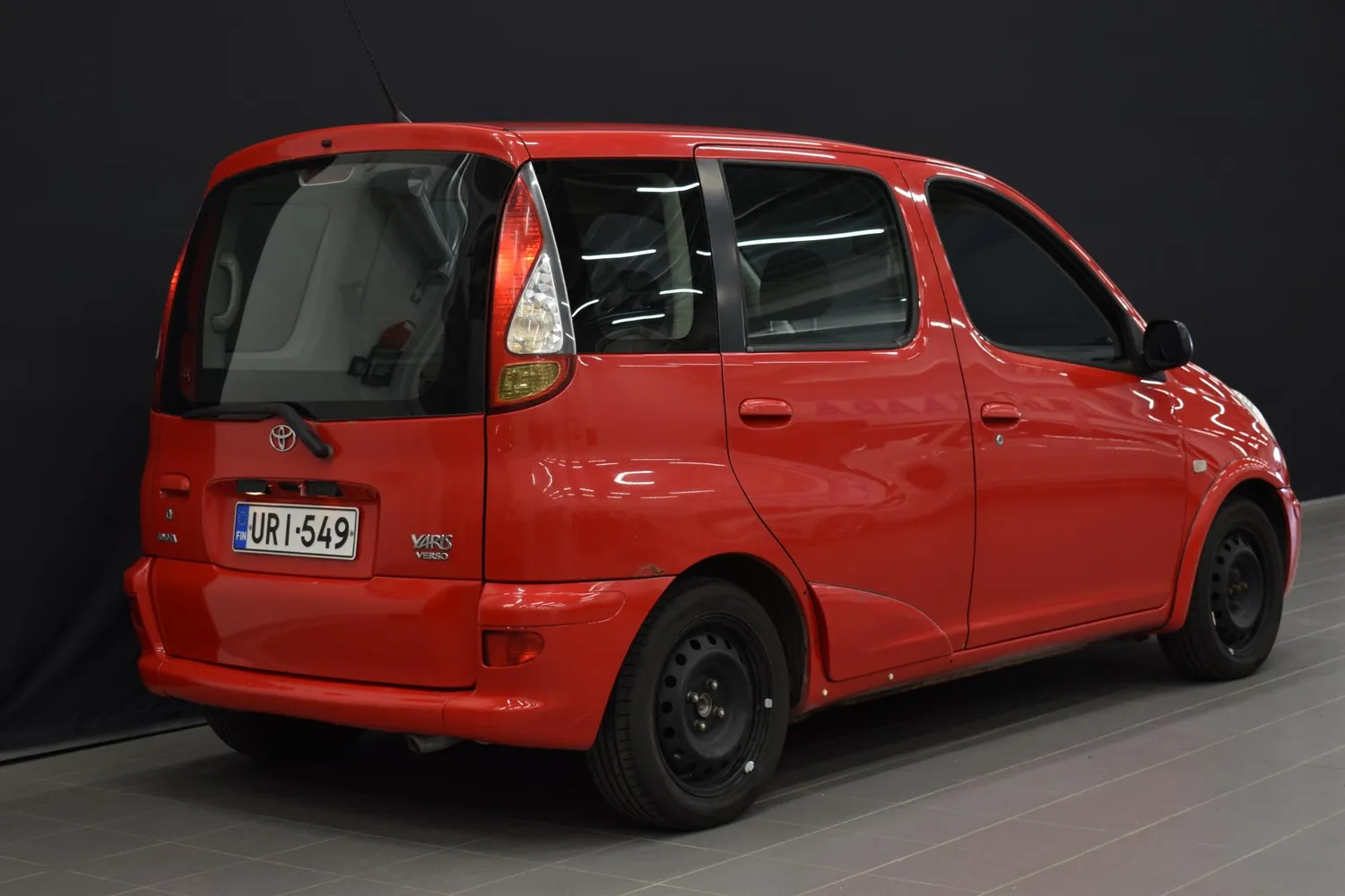 Toyota Yaris Verso 1,5 VVT-i 2004, bild 7/16
