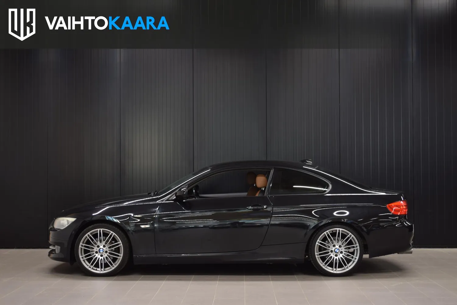 BMW 320 Cd TwinPower Turbo E92 Coupé 2012, kuva 3/31