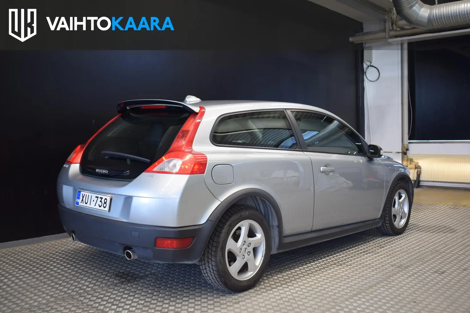 Volvo C30 T5 (220 hv) Kinetic aut 2007, photo 7/24