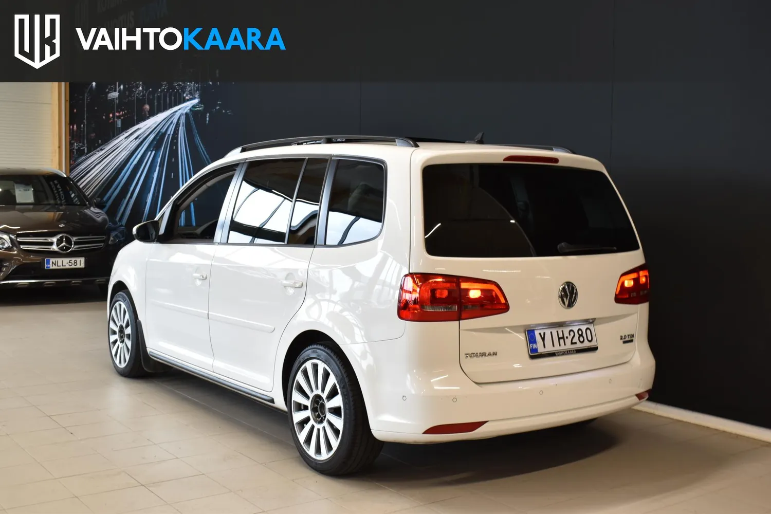 Volkswagen Touran 2013, kuva 4/27