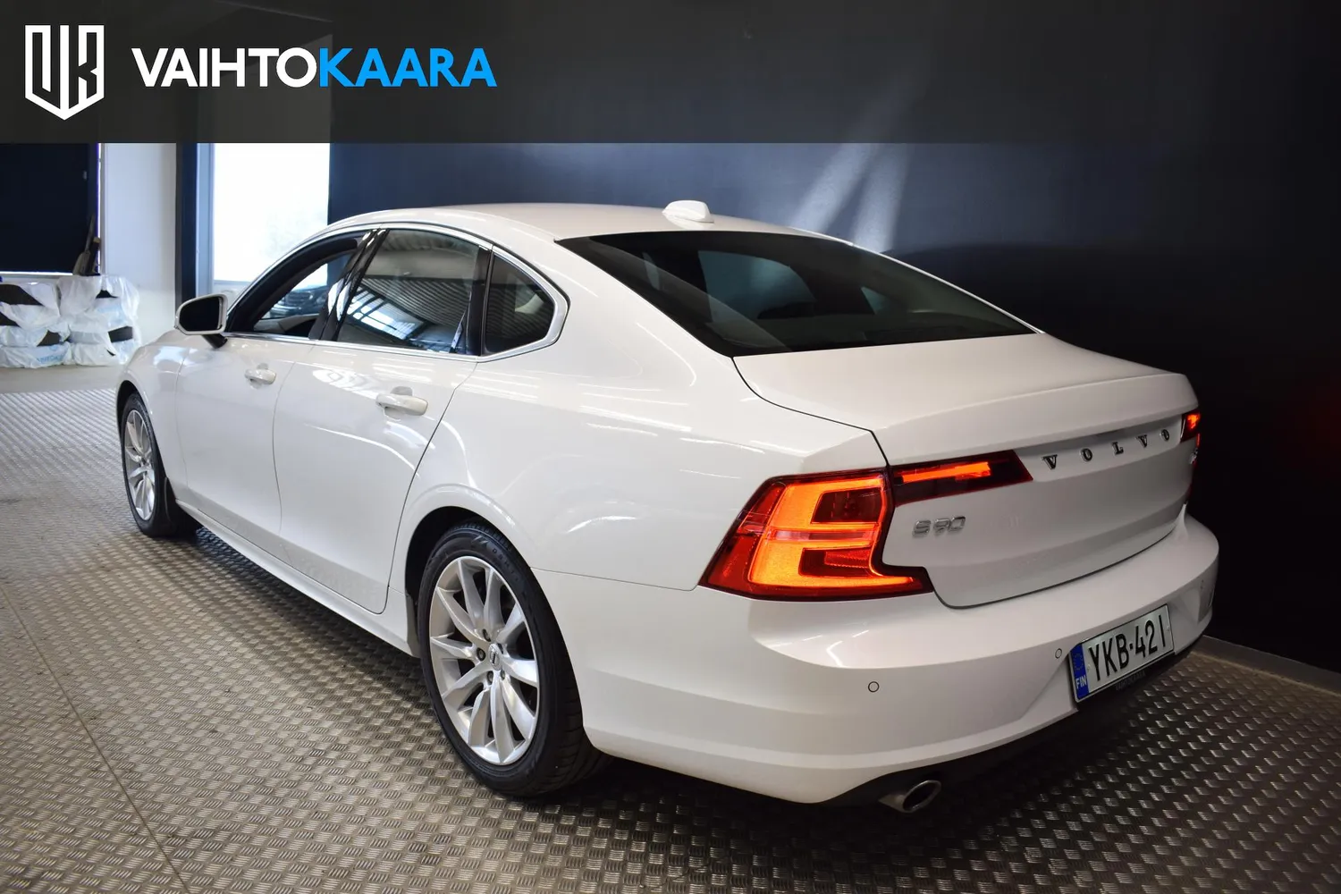 Volvo S90 D5 AWD Business aut 2019, kuva 5/27