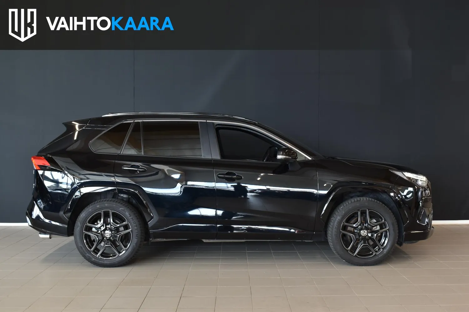 Toyota RAV4 2023, kuva 6/26