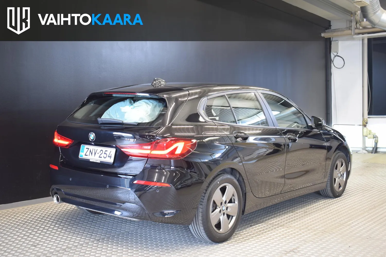 BMW 118 2022, kuva 7/26