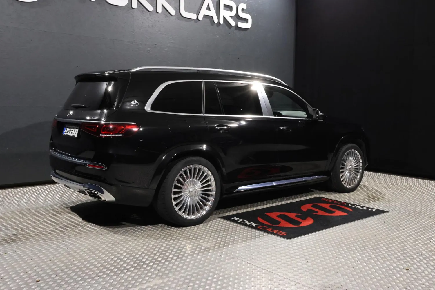 Mercedes-Benz GLS 2023, photo 4/78