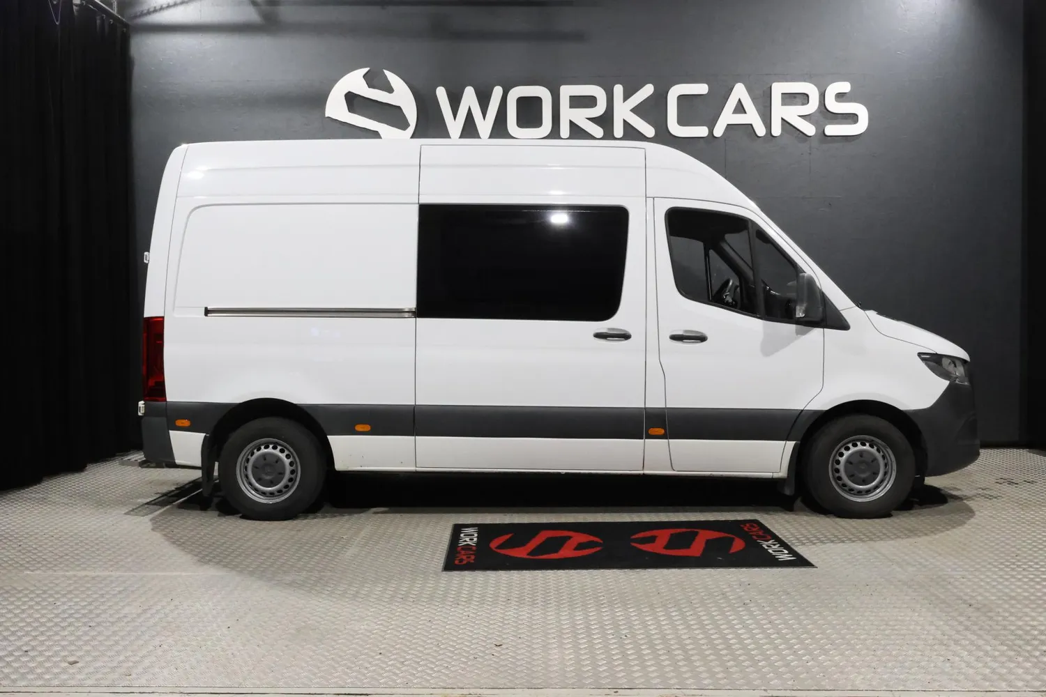 Mercedes-Benz Sprinter 2021, photo 2/22