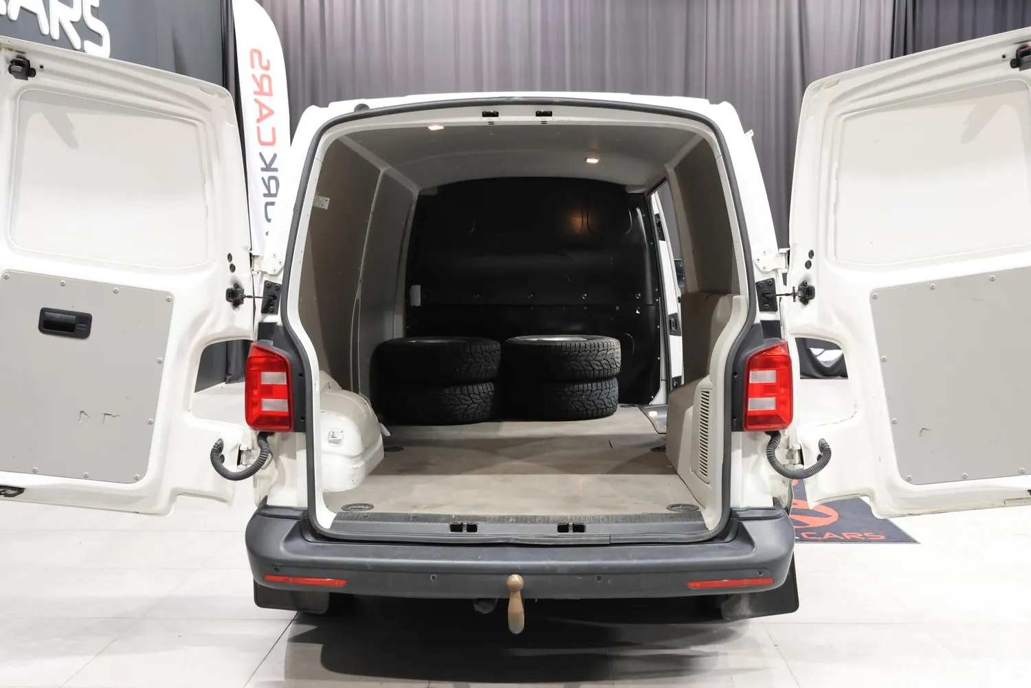 Volkswagen Transporter 2017, kuva 7/24